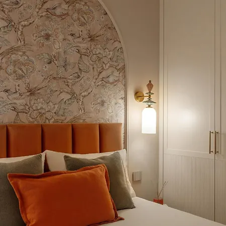 Bloom - Luxury Clérigos Gem With Patio * Oporto